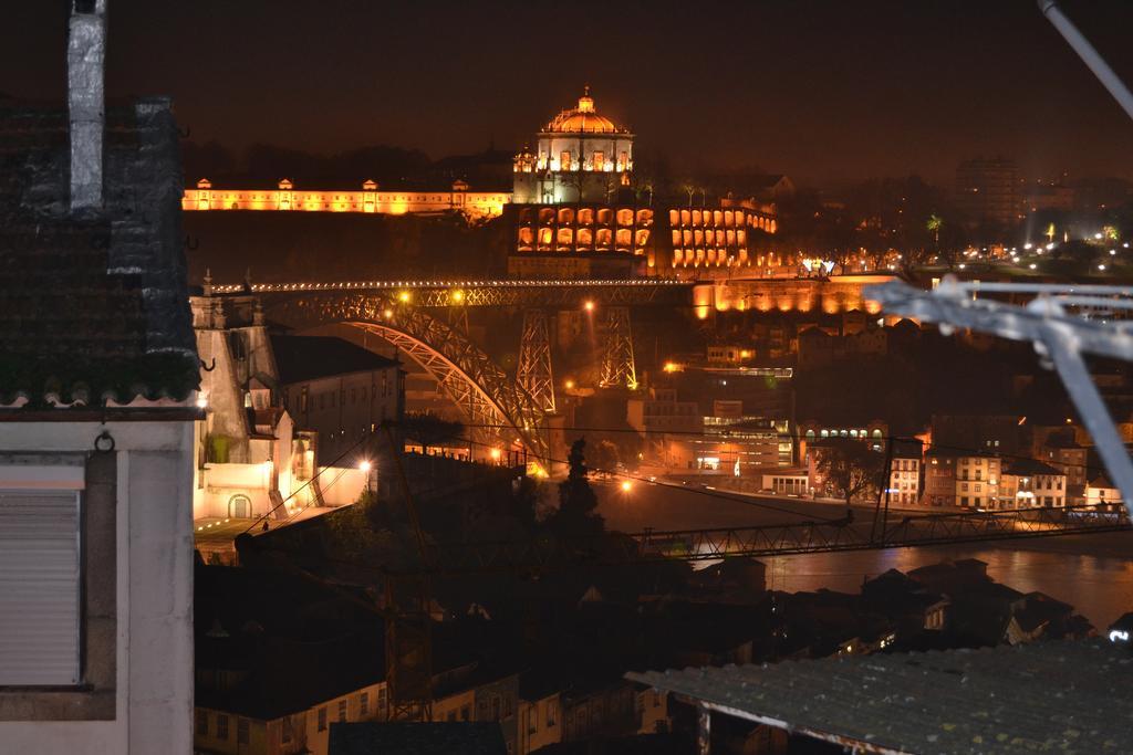 Merc Porto Vitoria'S Place Rum bild